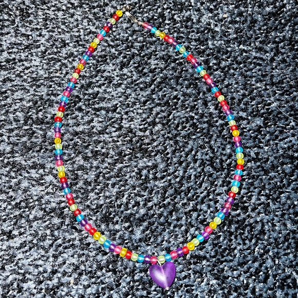 Y2K Multicolored Beaded Necklace With Purple Heart Pendant - Picture 3 of 8